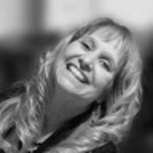 Meet your Posher, Laurie